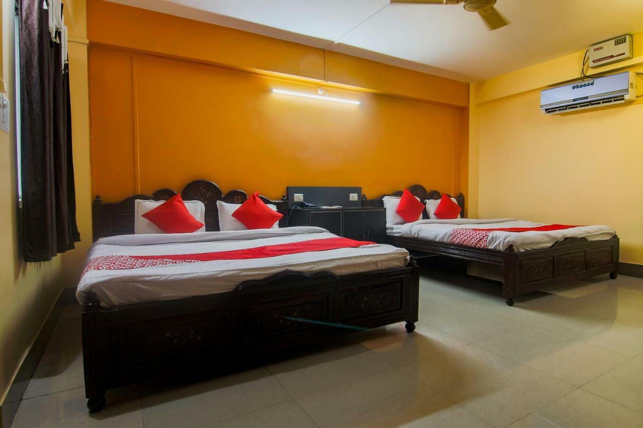 Oyo Dayal Residency Tezpur Luaran gambar